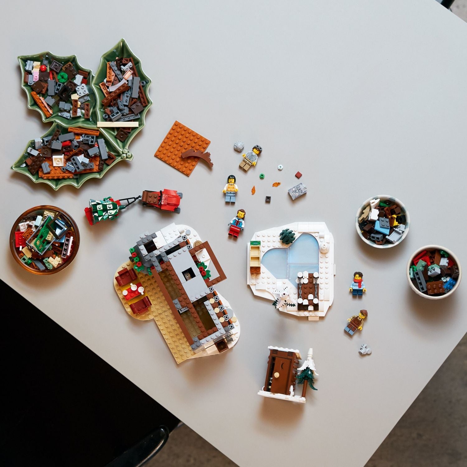 LEGO Icons: Alpine Lodge