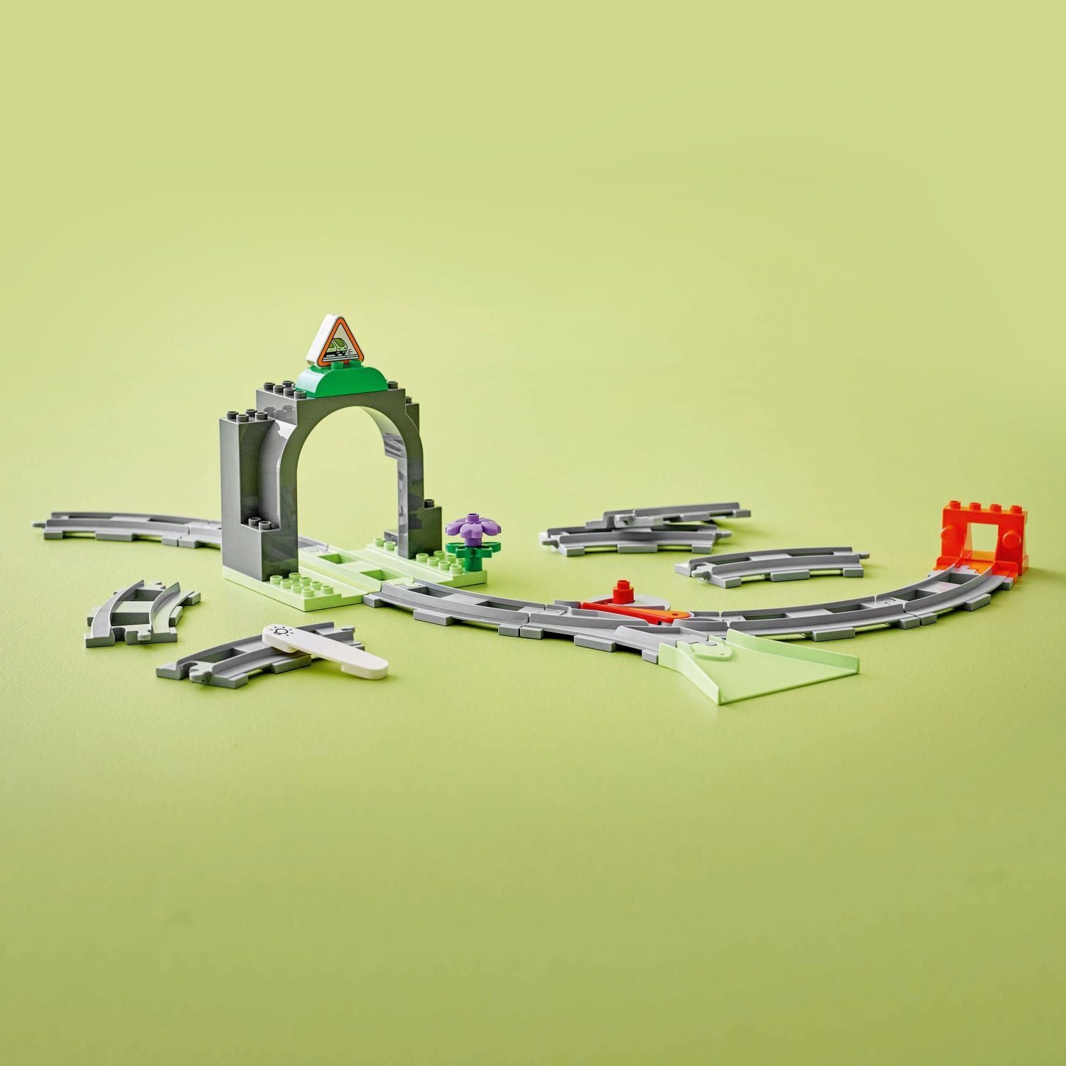 LEGO DUPLO: Train Tunnel and Tracks Expansion Set