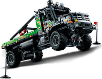 LEGO® Technic: 4x4 Mercedes-Benz Zetros Trial Truck