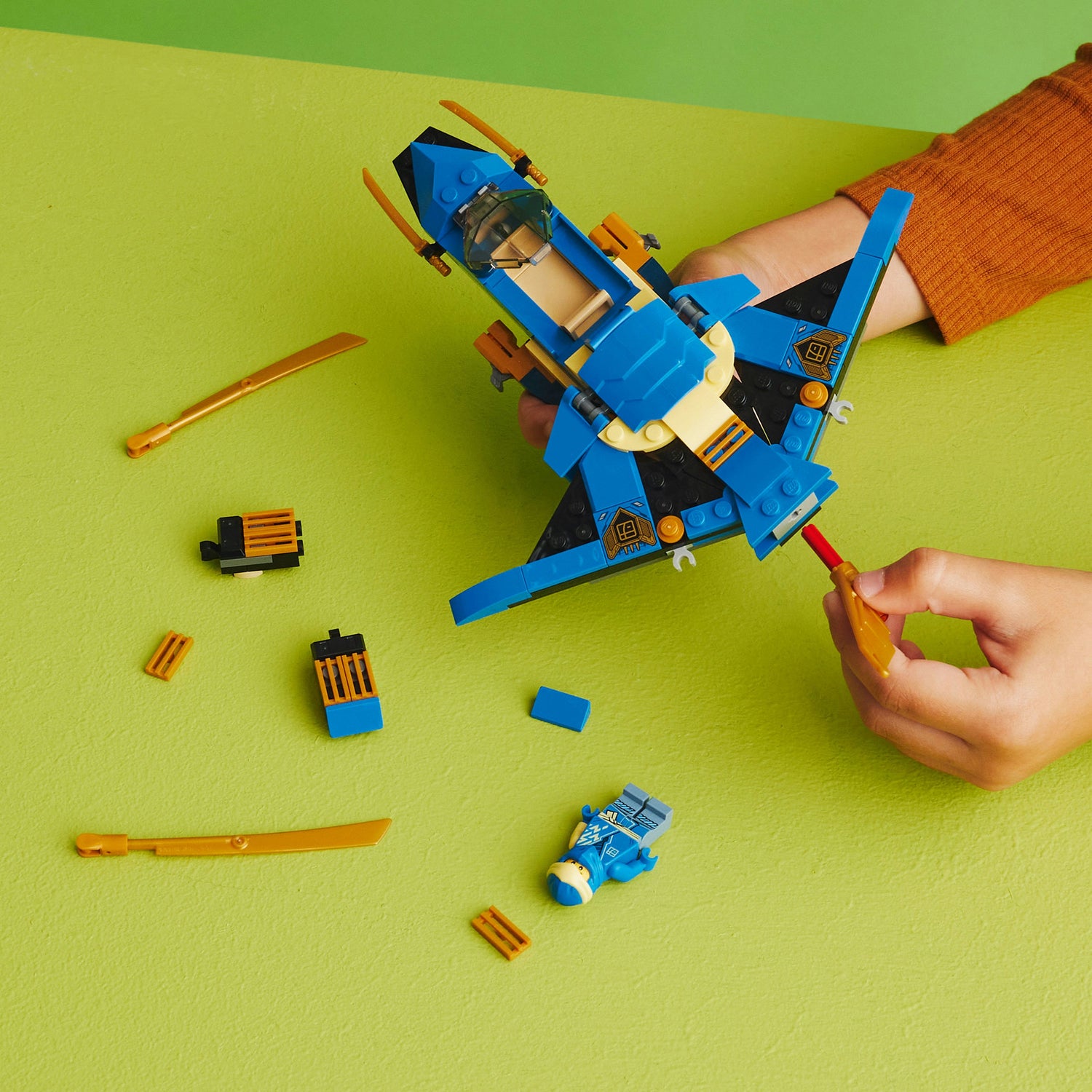 LEGO® Ninjago: Jay’s Lightning Jet EVO