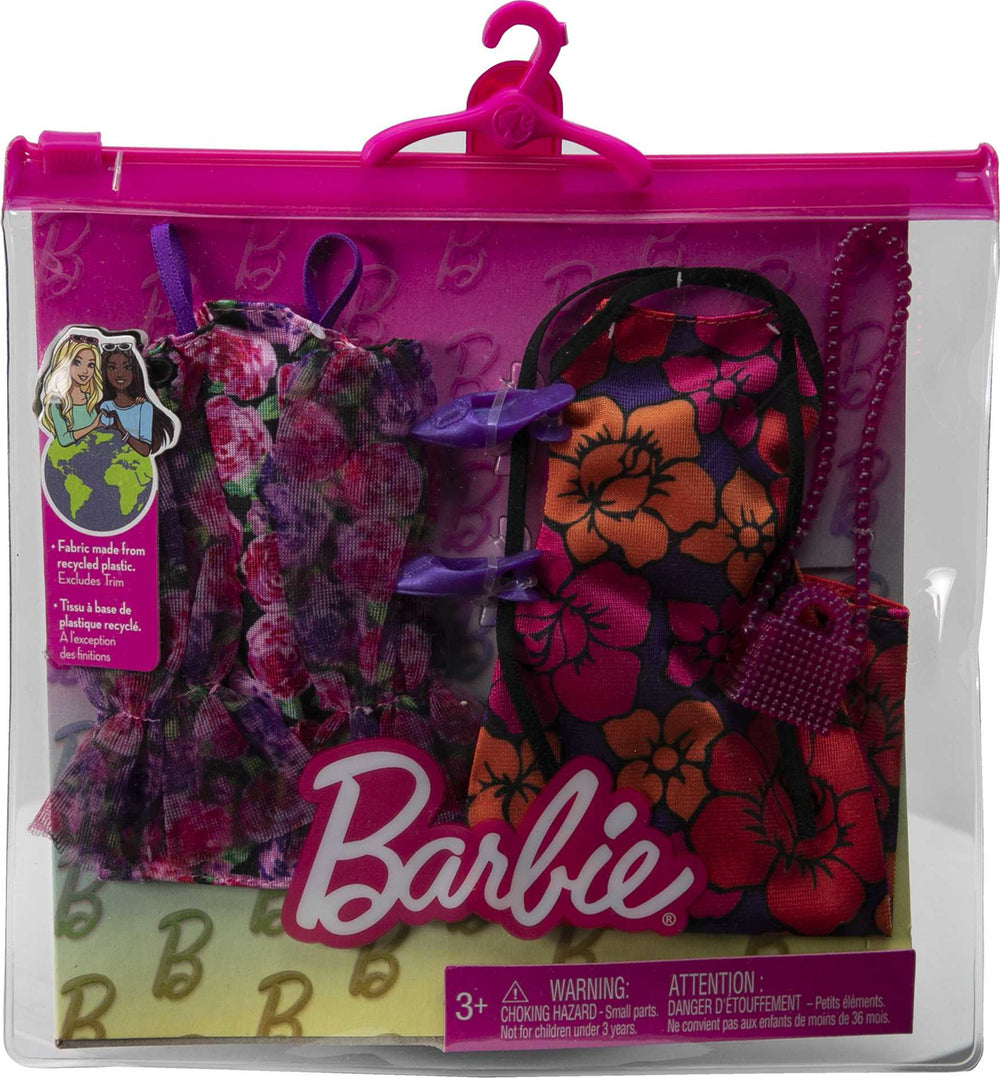 Barbie doll accessory set