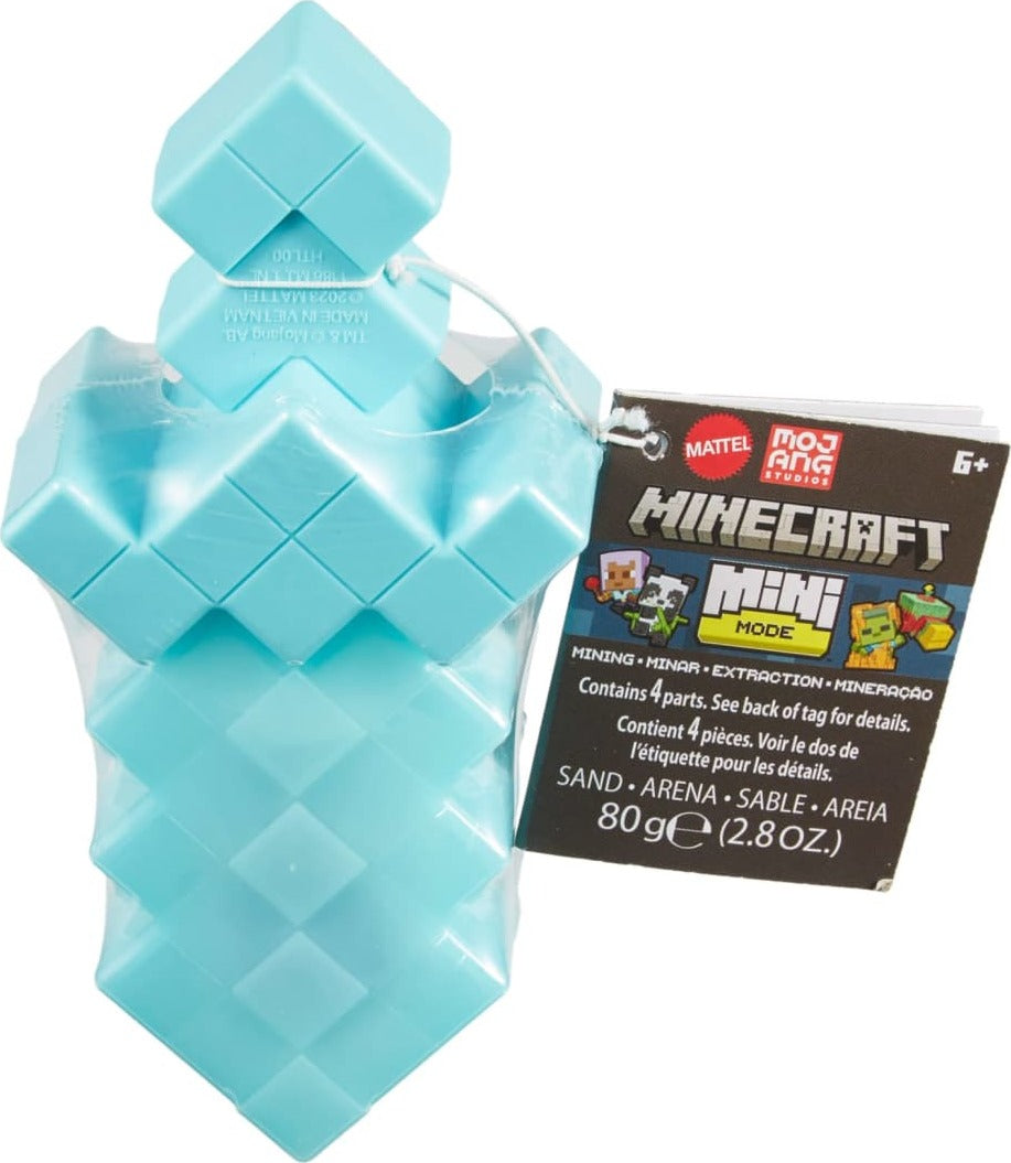 Minecraft Mini Mode Mining Action Figures with Reveal (assorted)