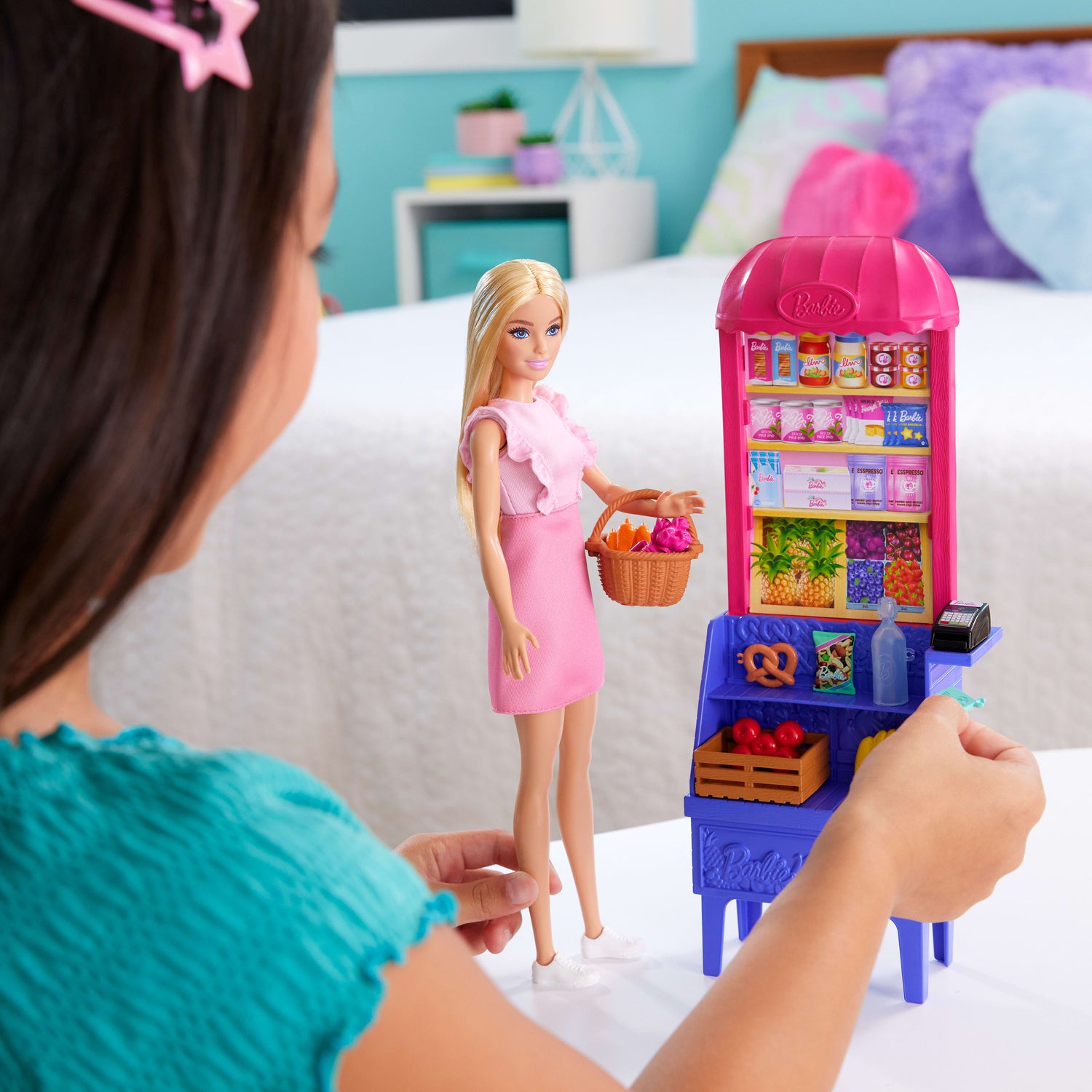 Barbie and Teresa Recipe for Friendship Malibu at the Market Doll and Playset
