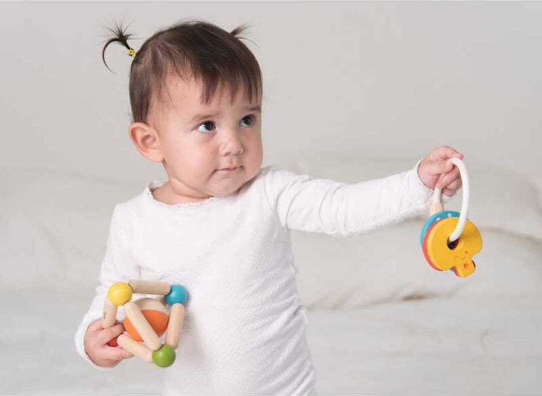 Triangle Clutching Toy