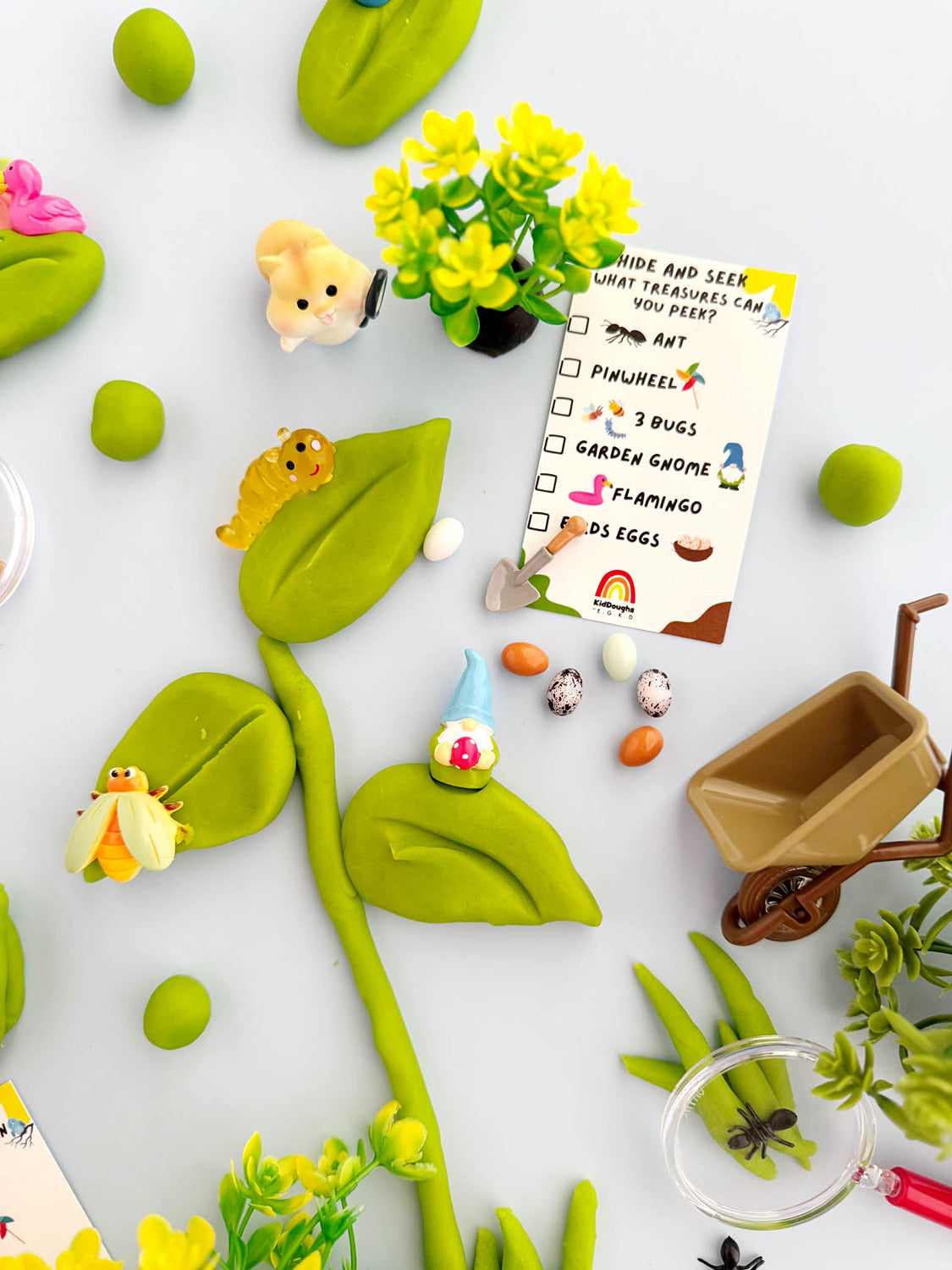 Seek & Find Backyard Bug KidDough Play Kit