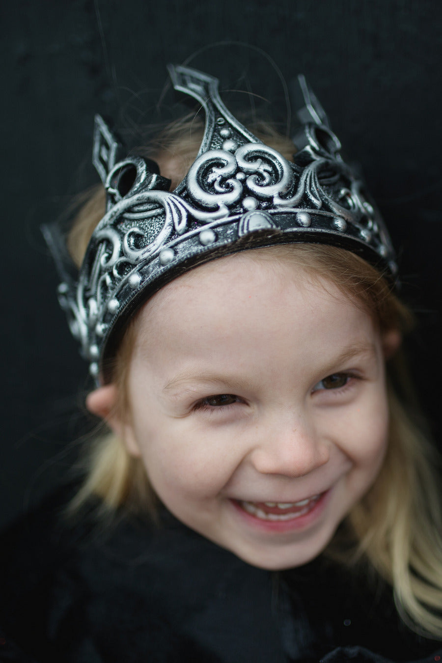 Medieval Crown, Silver/Black