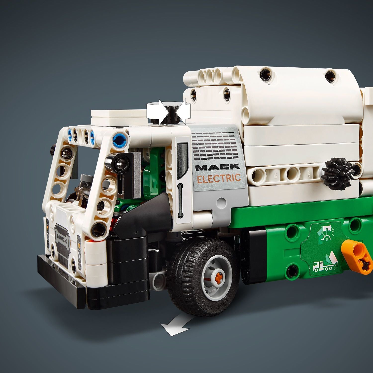 LEGO Technic: Mack® LR Electric Garbage Truck