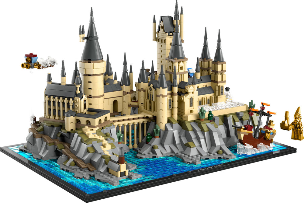 LEGO® Harry Potter: Hogwarts™ Castle and Grounds